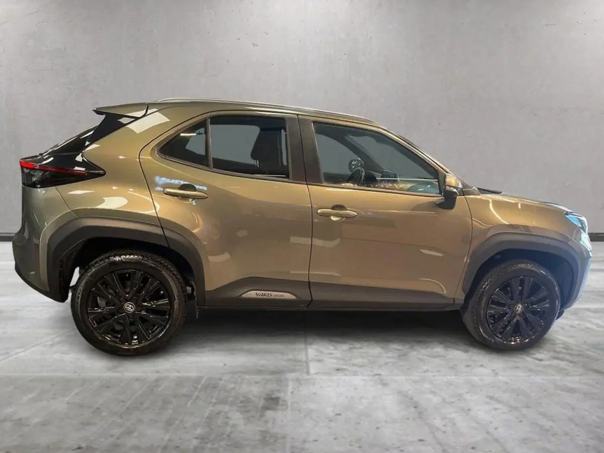 Toyota Yaris Cross usata a Catanzaro (3)