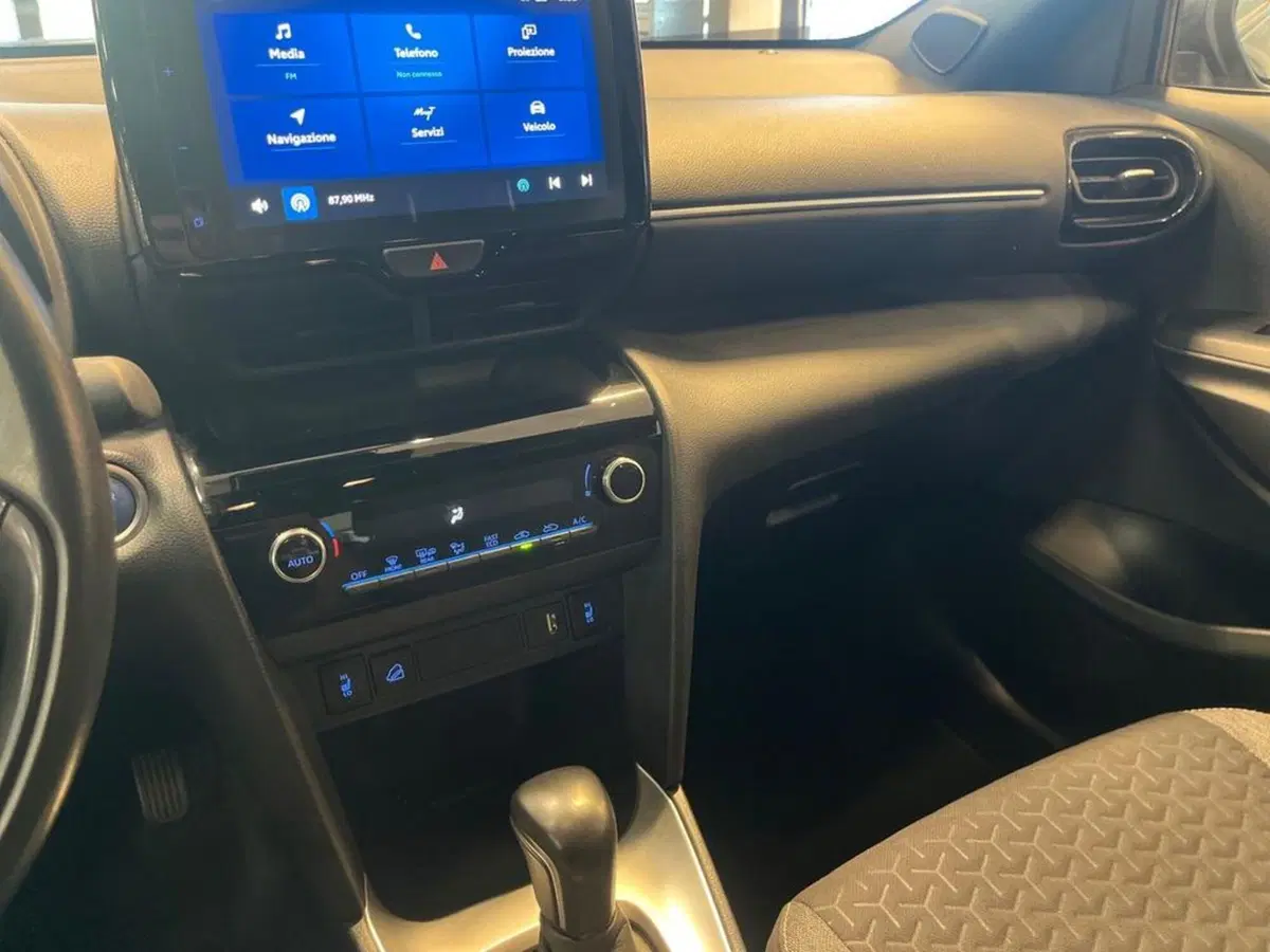Toyota Yaris Cross usata a Catanzaro (9)