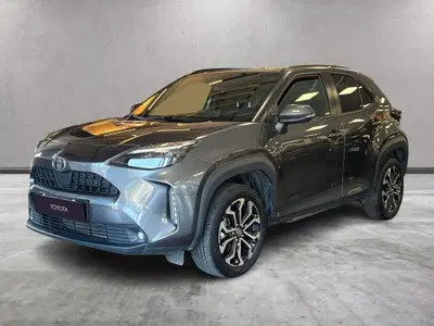 Toyota Yaris Cross 1.5h GR Sport Black Sky fwd 116cv e-cvt del 2025 usata a Catanzaro