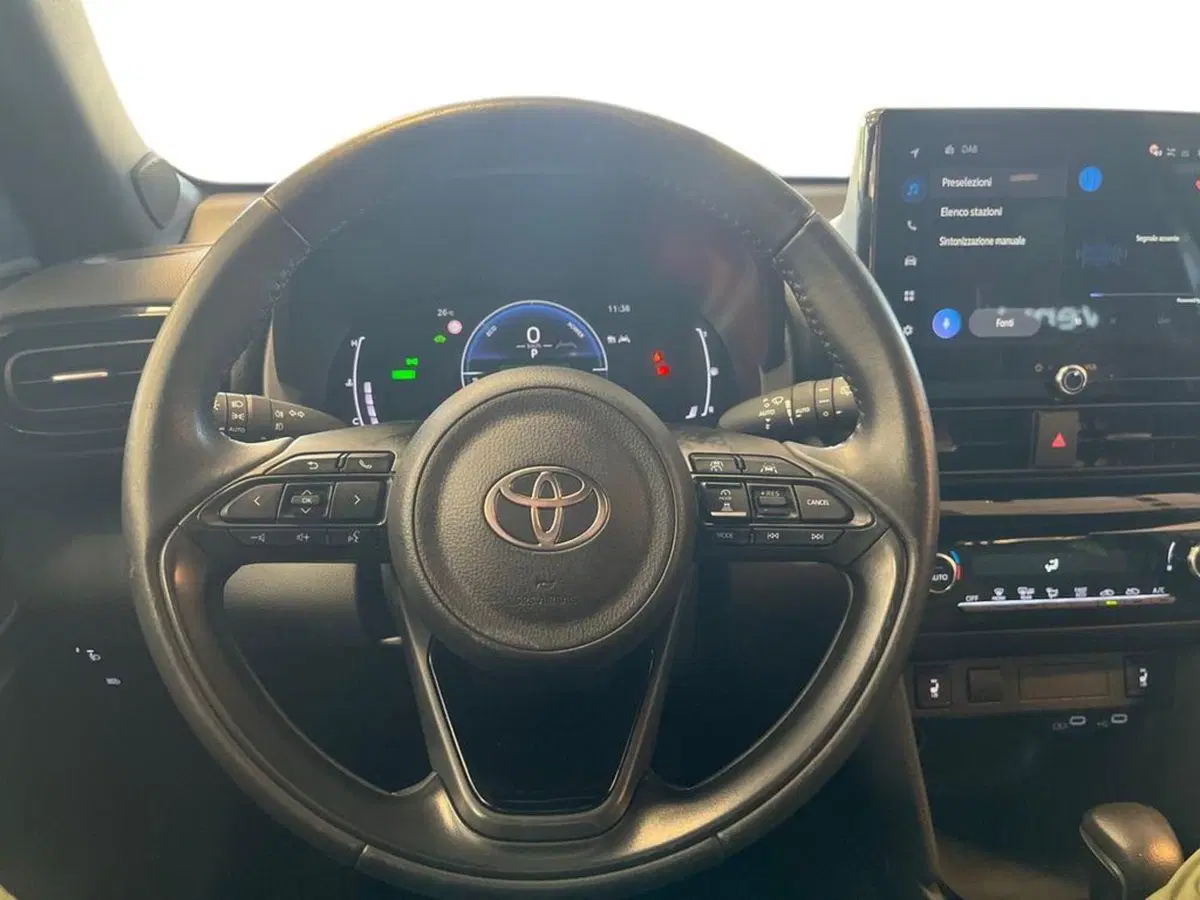 Toyota Yaris Cross usata a Catanzaro (7)