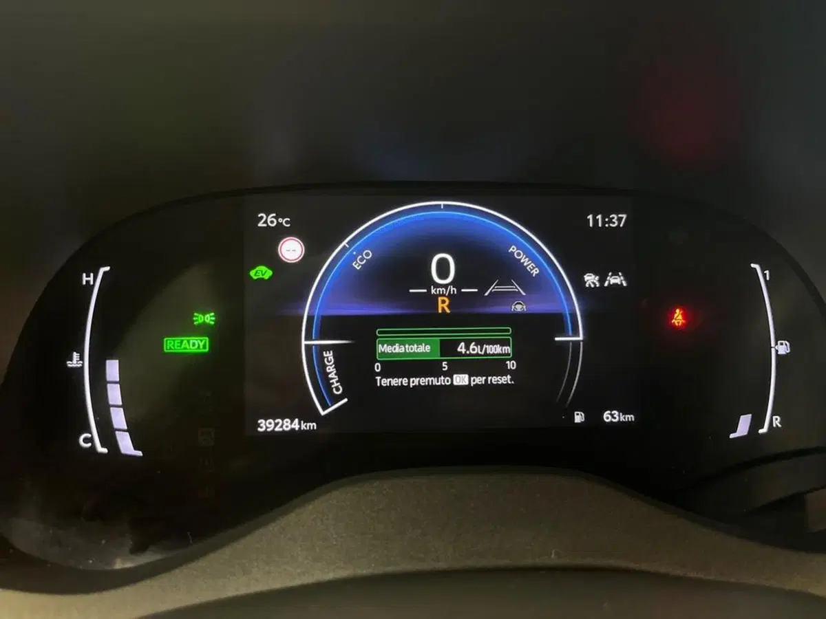 Toyota Yaris Cross usata a Catanzaro (8)