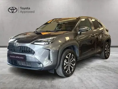 Toyota Yaris Cross 1.5h GR Sport Black Sky fwd 116cv e-cvt del 2024 usata a Catanzaro