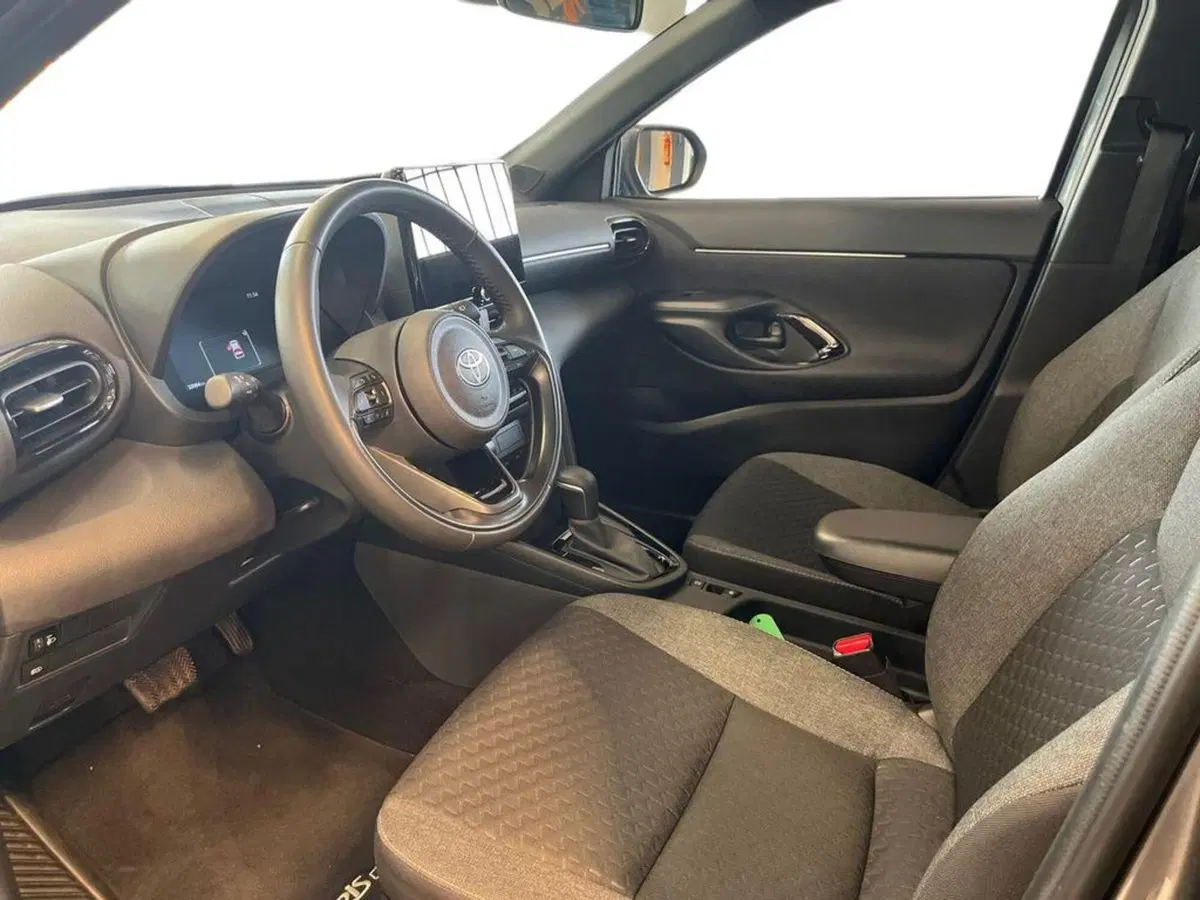 Toyota Yaris Cross usata a Catanzaro (7)