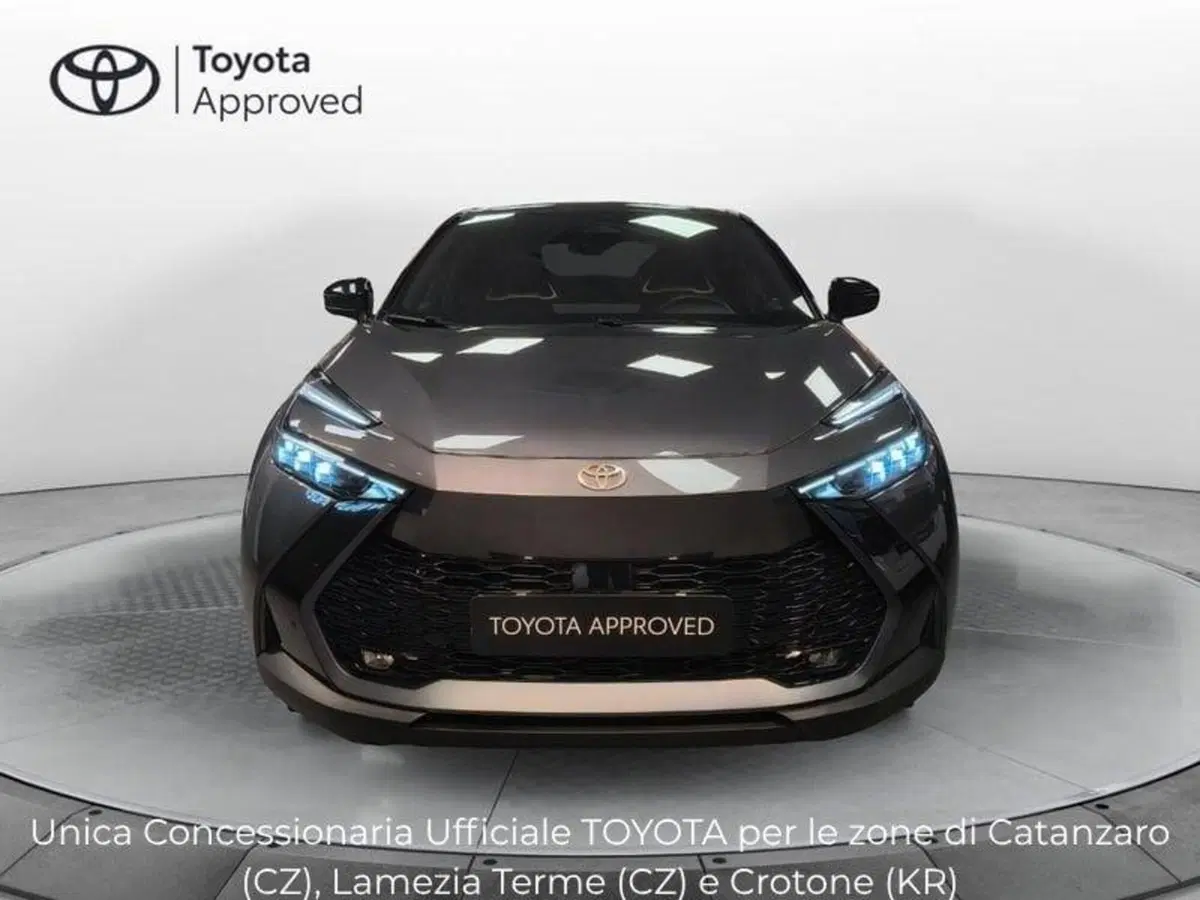Toyota Toyota C-HR usata a Catanzaro (6)