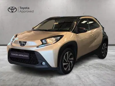 Toyota Aygo X 1.0 Trend 72cv del 2023 usata a Catanzaro