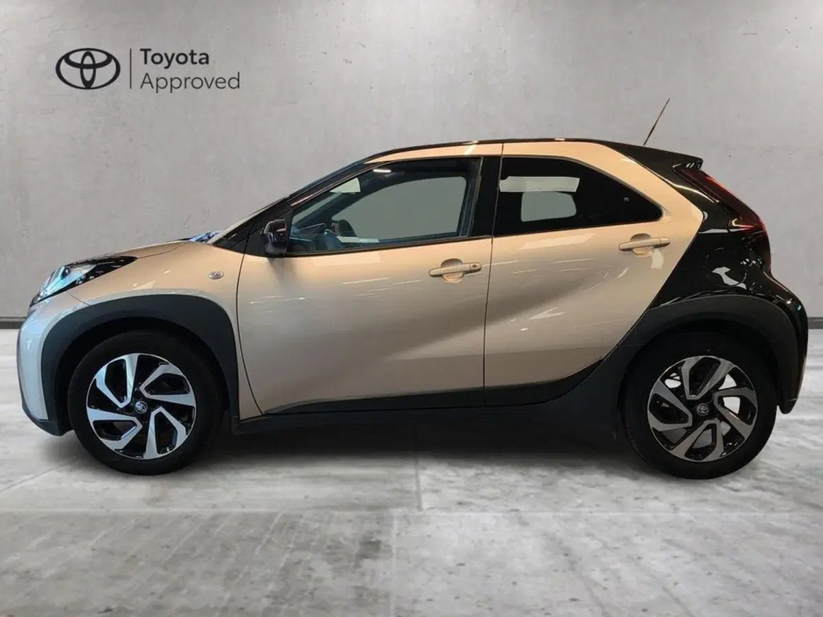 Toyota Aygo X usata a Catanzaro (3)