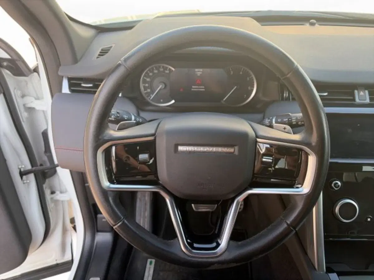 Land Rover Discovery Sport usata a Modena (13)