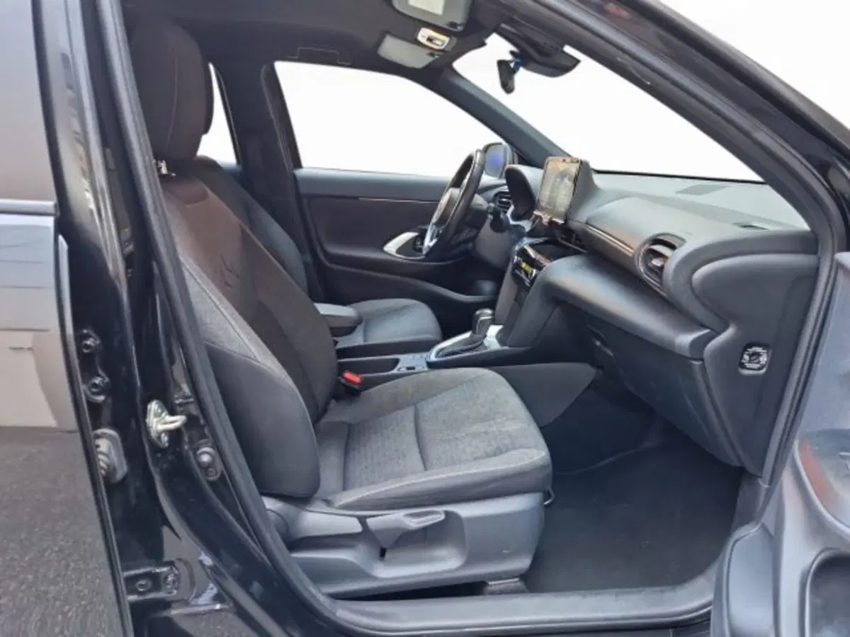 Toyota Yaris Cross usata a Modena (6)