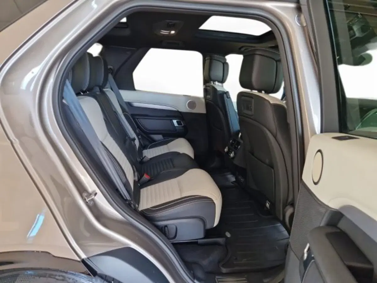 Land Rover Discovery usata a Modena (5)
