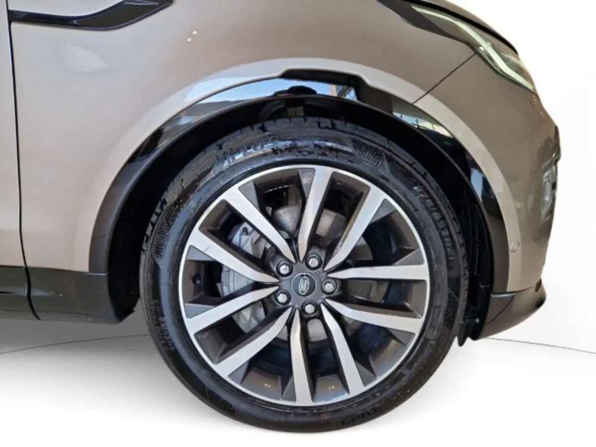Land Rover Discovery usata a Modena (9)