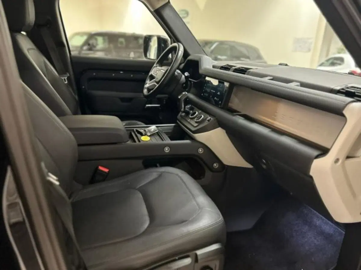 Land Rover Defender usata a Modena (5)