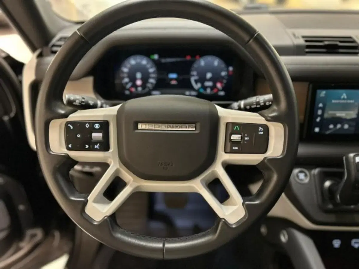Land Rover Defender usata a Modena (6)