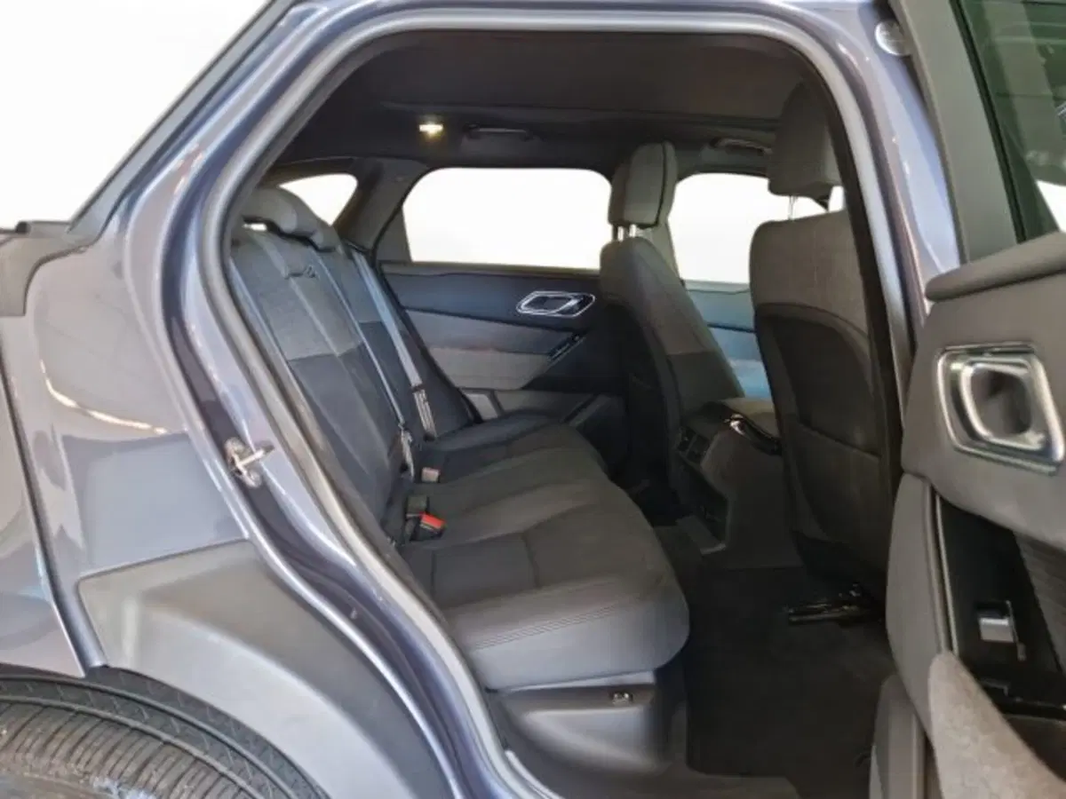 Land Rover Range Rover Velar usata a Modena (5)