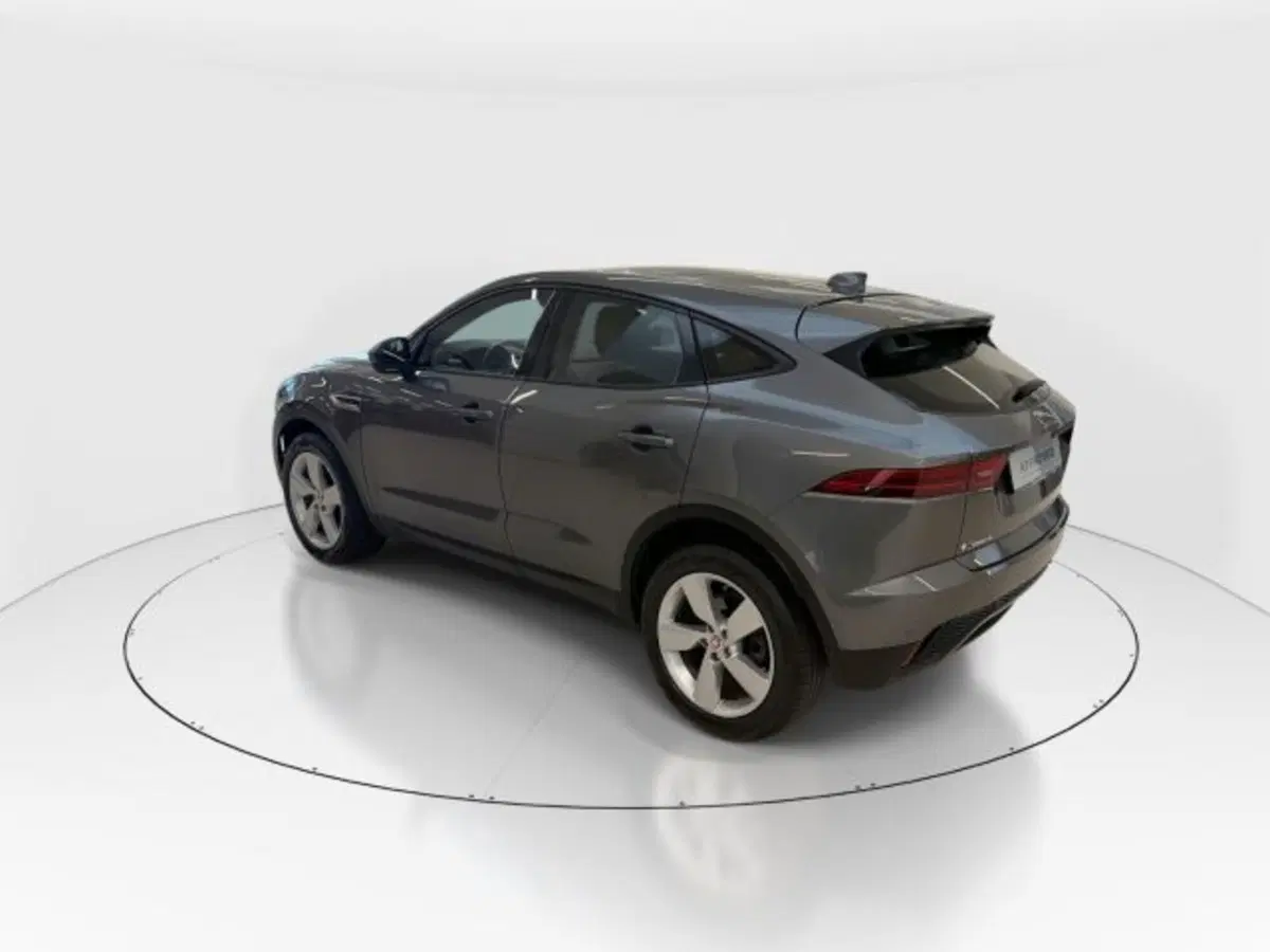 Jaguar E-Pace usata a Modena (6)