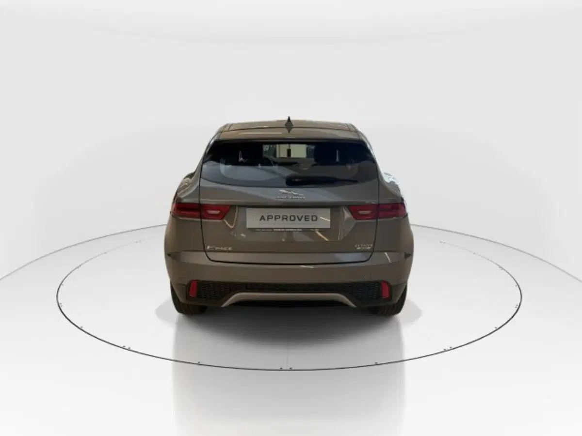 Jaguar E-Pace usata a Modena (7)