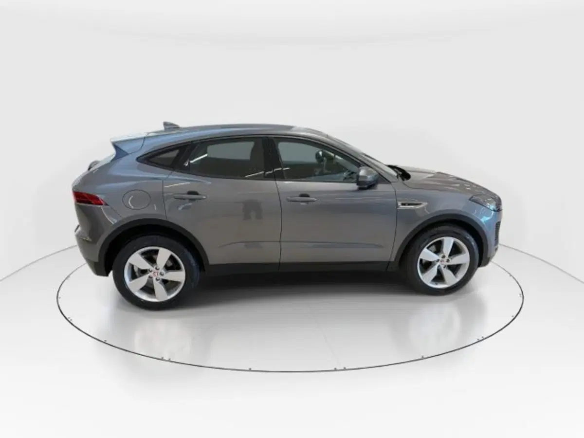 Jaguar E-Pace usata a Modena (8)