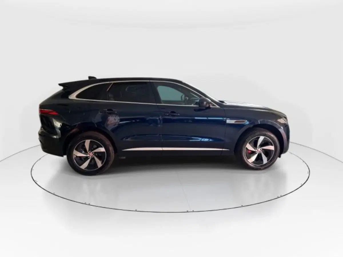 Jaguar F-Pace usata a Modena (6)