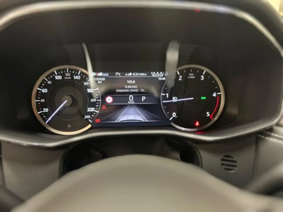 Jaguar F-Pace usata a Modena (14)