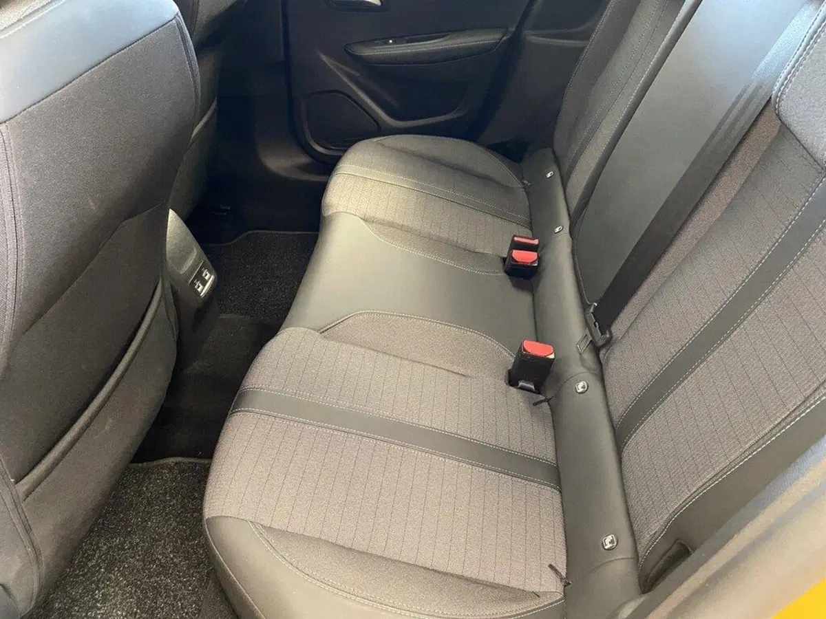 Peugeot 208 usata a Torino (8)