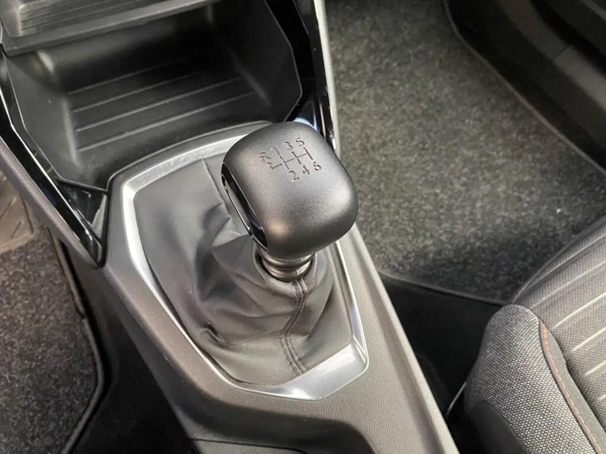 Peugeot 2008 usata a Torino (12)