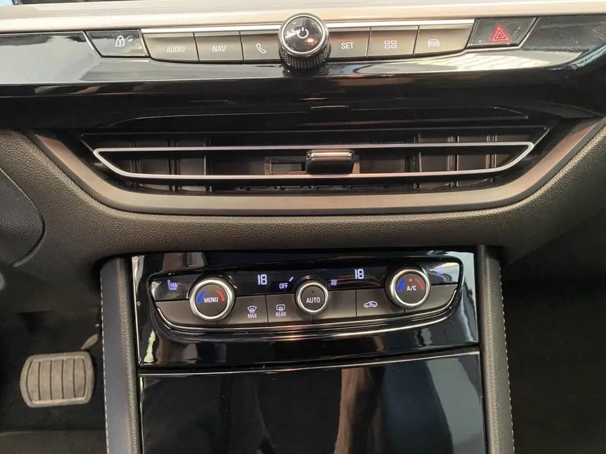 Opel Grandland usata a Torino (11)