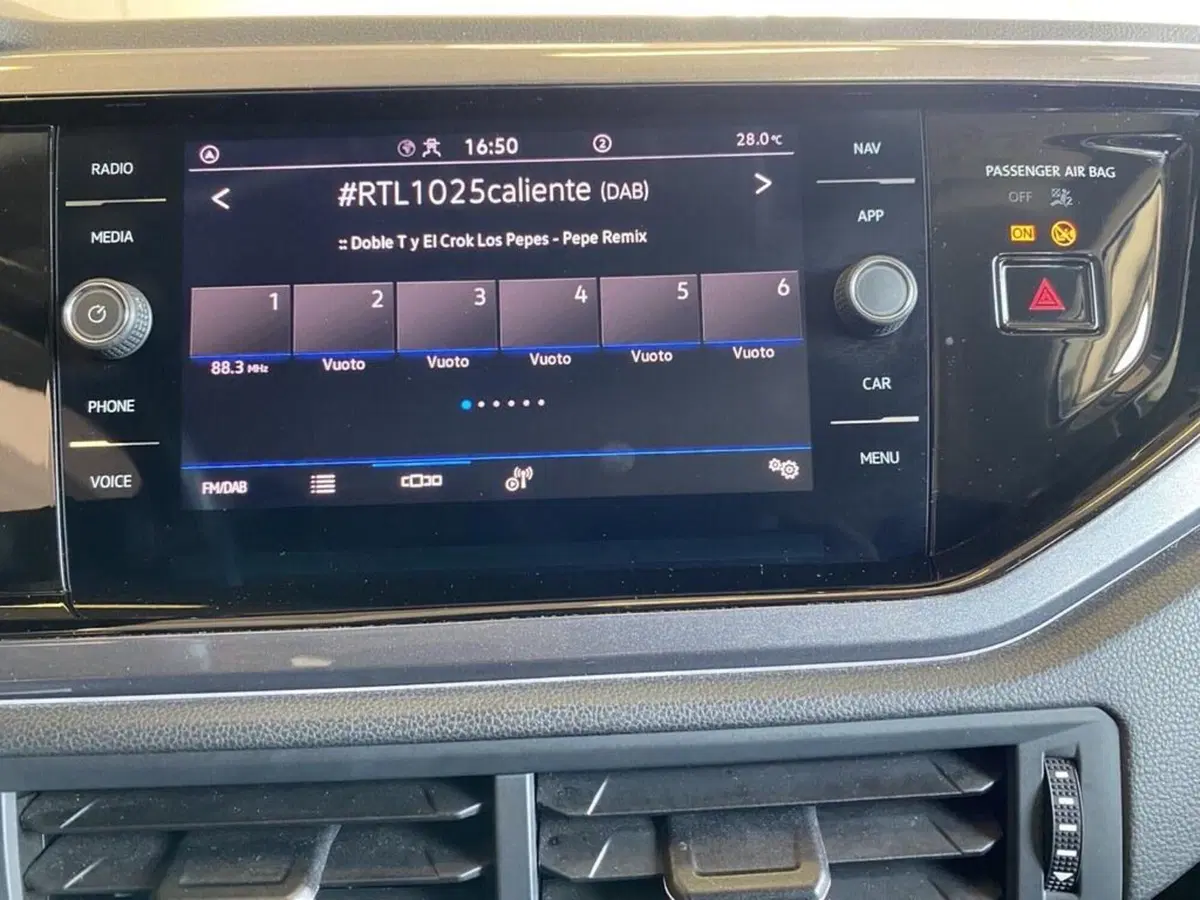 Volkswagen Polo usata a Torino (10)