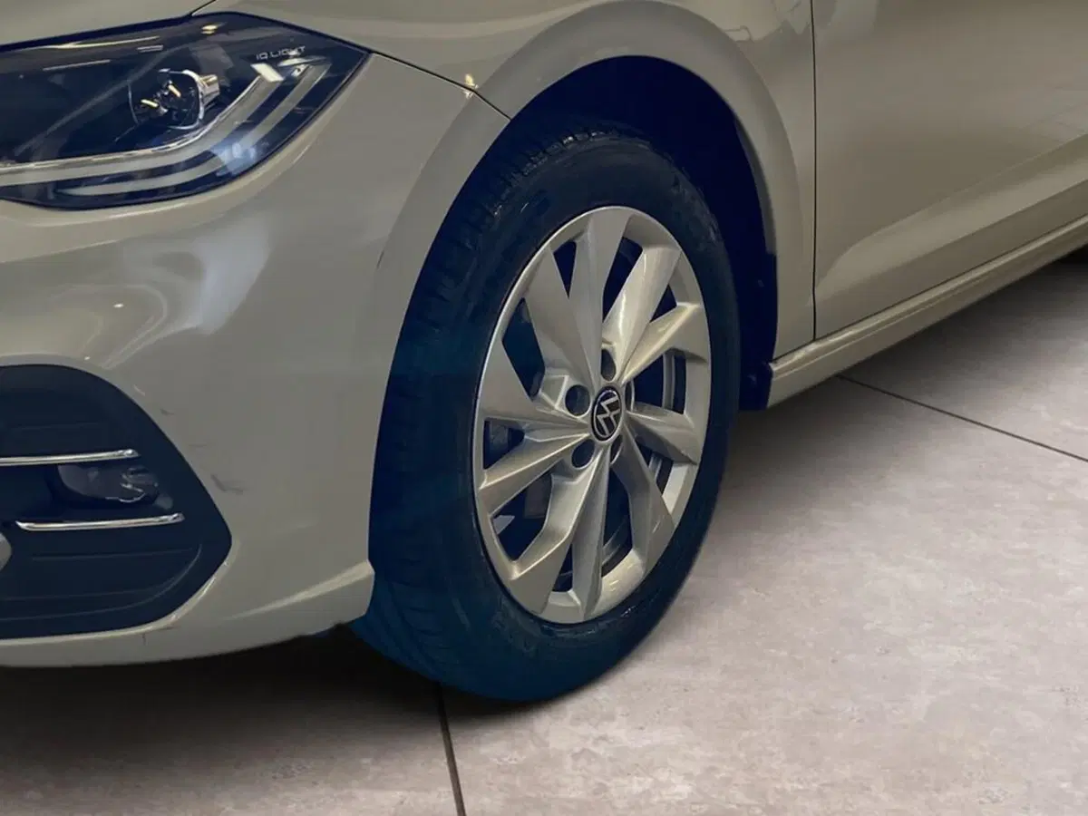 Volkswagen Polo usata a Torino (15)