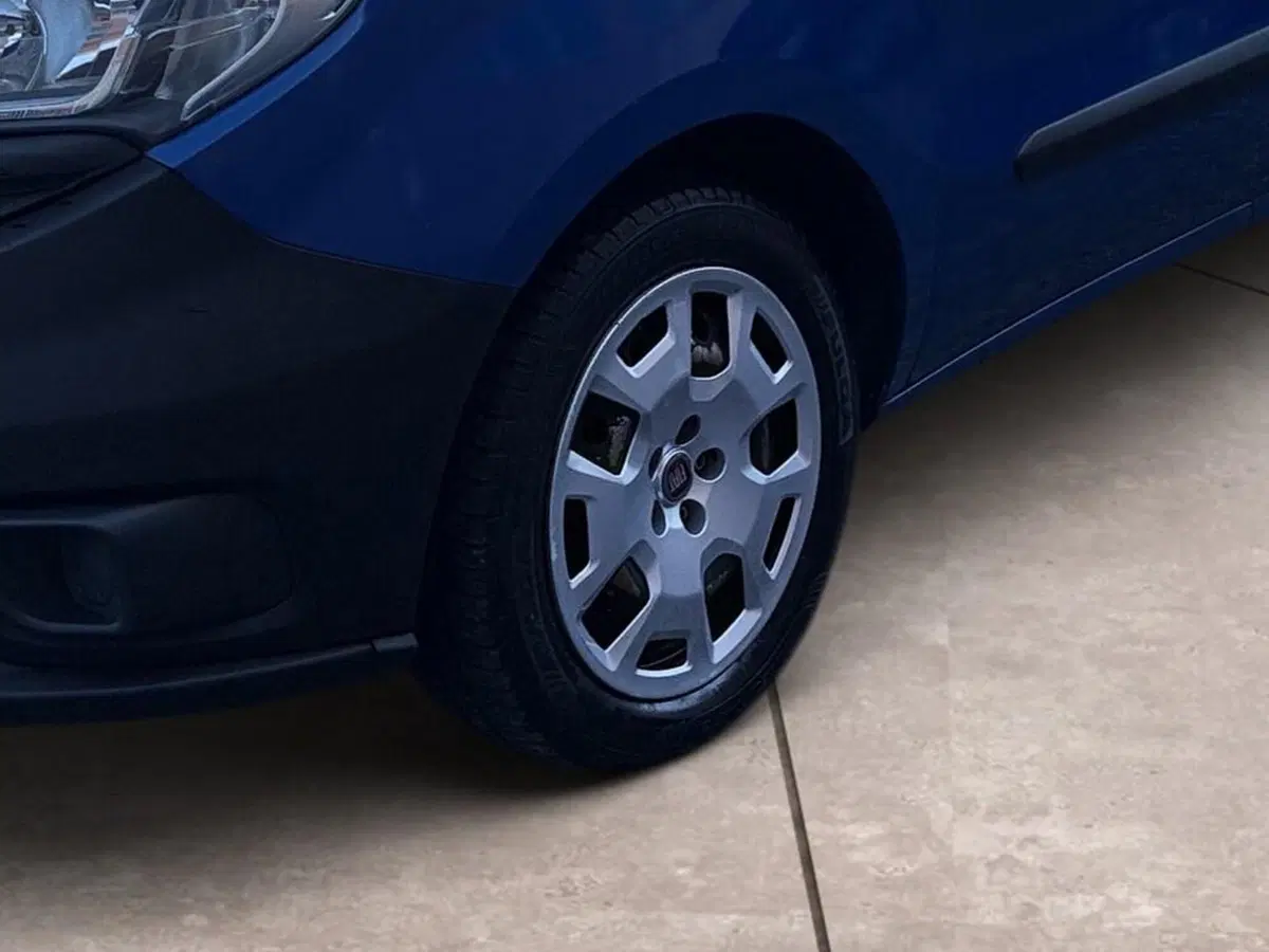 Fiat Doblò usata a Torino (15)