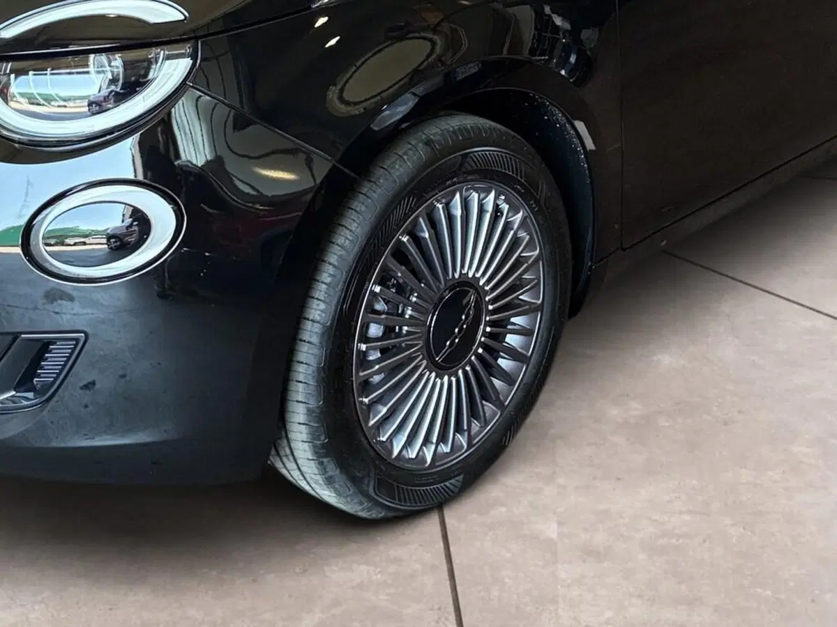 Fiat 500 nuova a Torino (15)