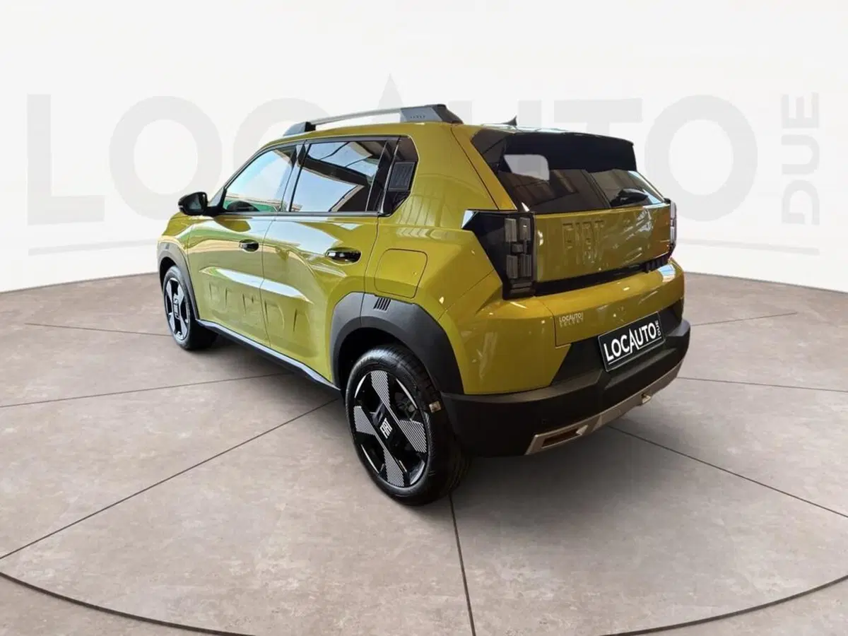 Fiat Grande Panda nuova a Torino (5)