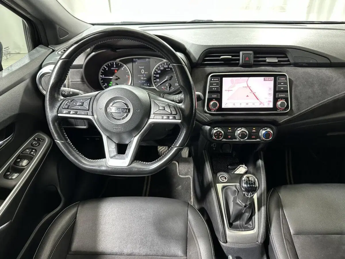 Nissan Micra usata a Sondrio (13)