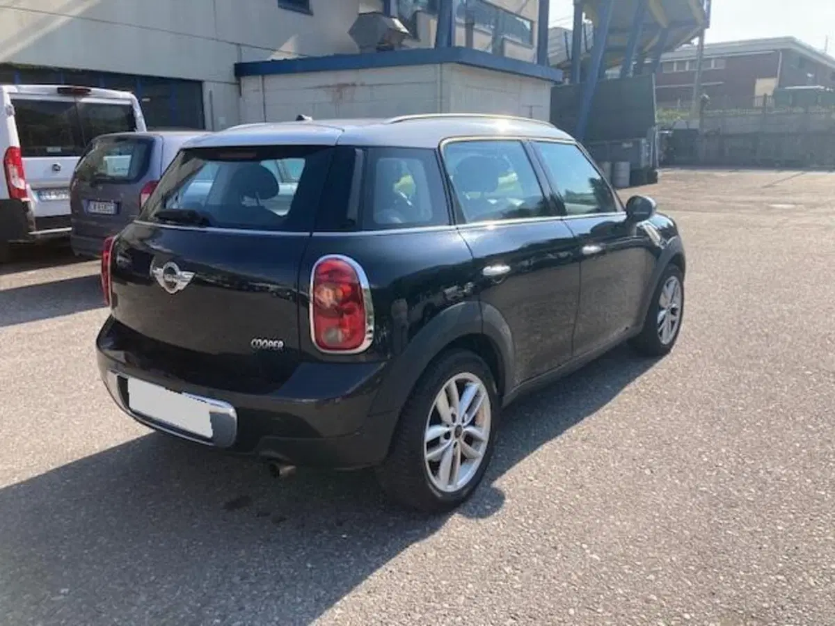 MINI Mini Countryman usata a Sondrio (5)