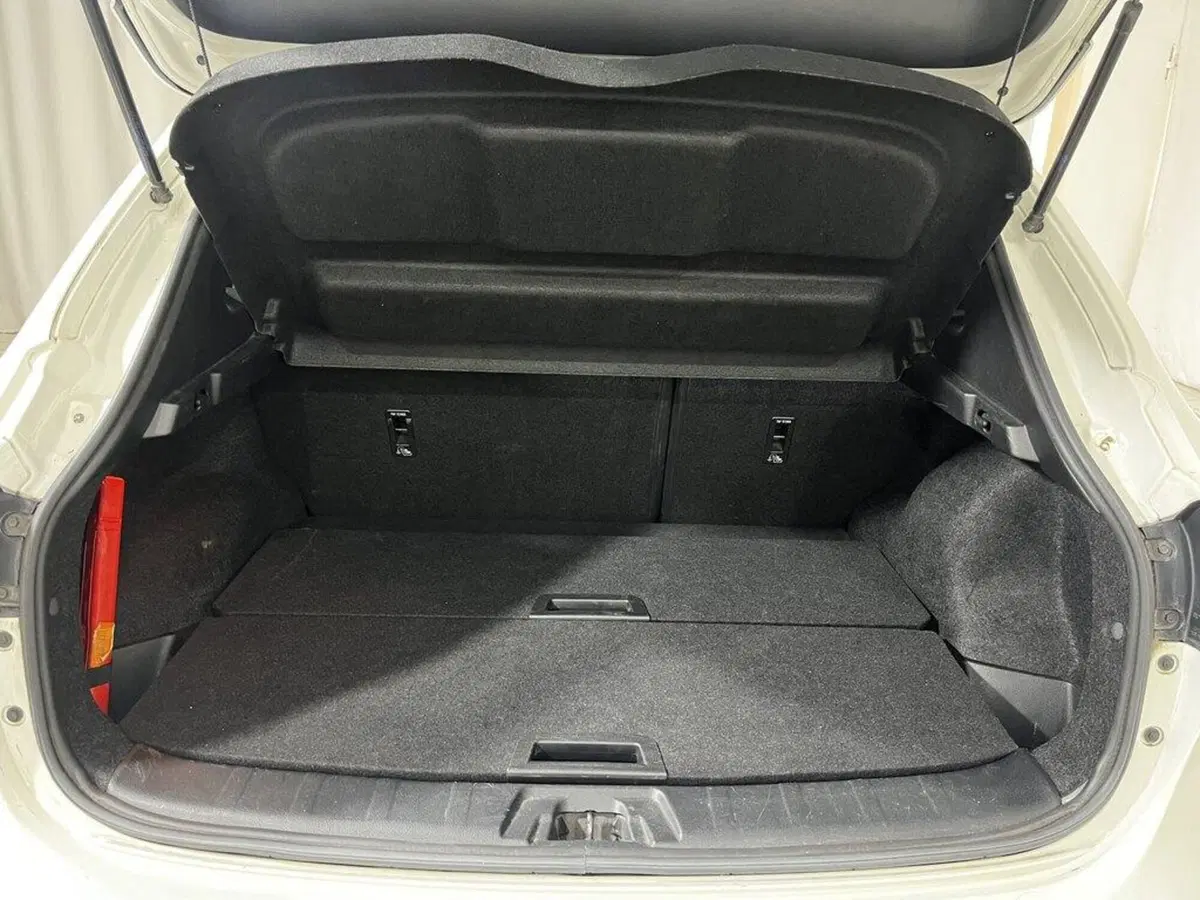 Nissan Qashqai usata a Sondrio (15)