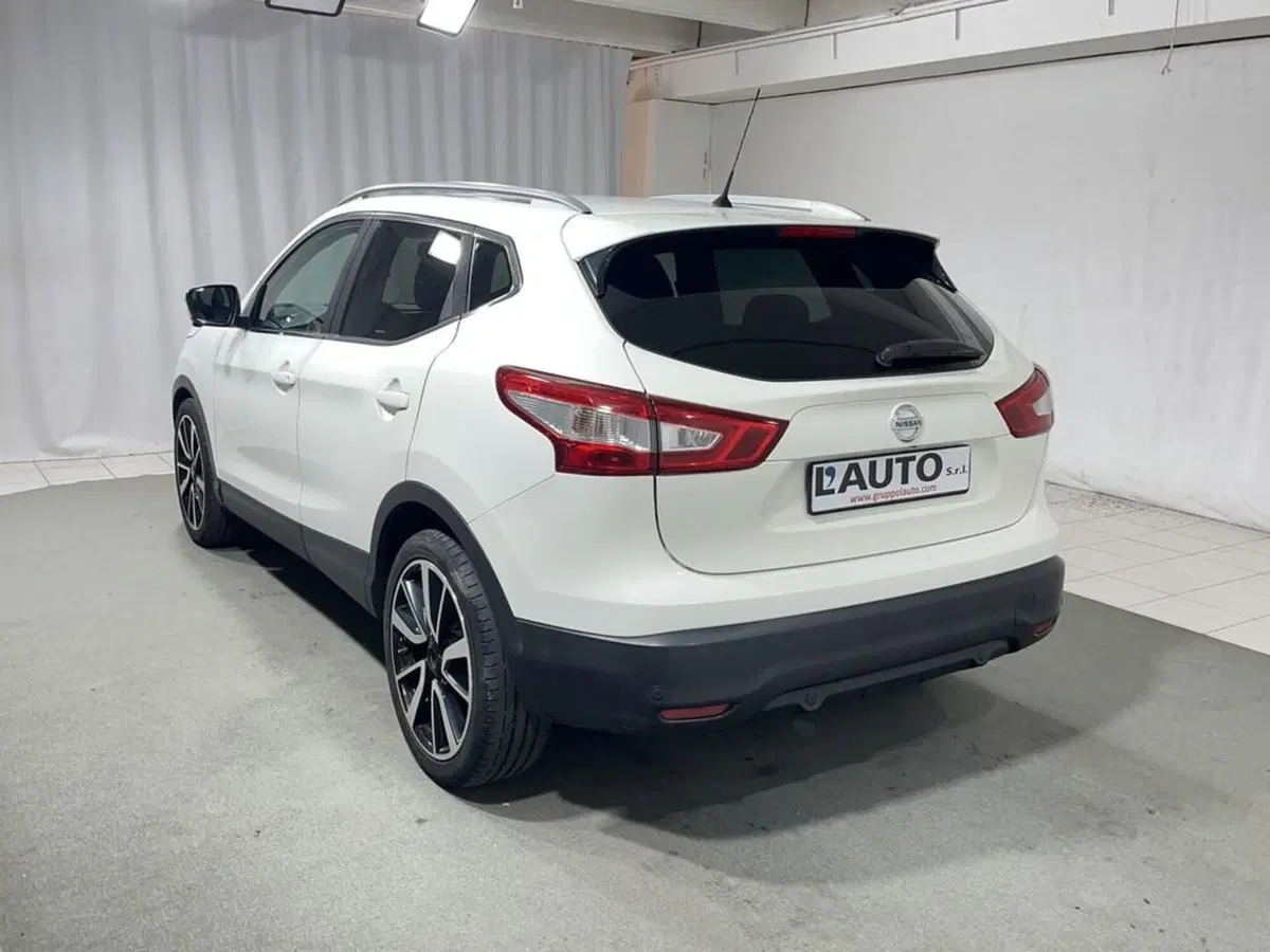 Nissan Qashqai usata a Sondrio (3)