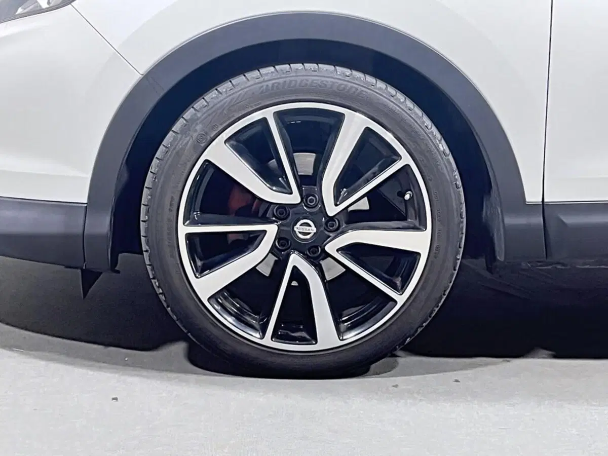 Nissan Qashqai usata a Sondrio (9)
