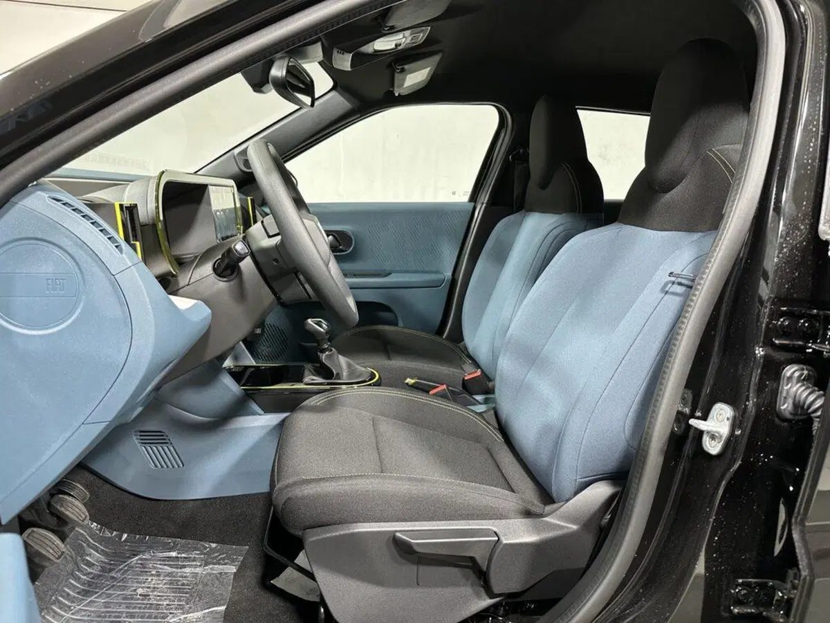 Fiat Grande Panda nuova a Sondrio (10)