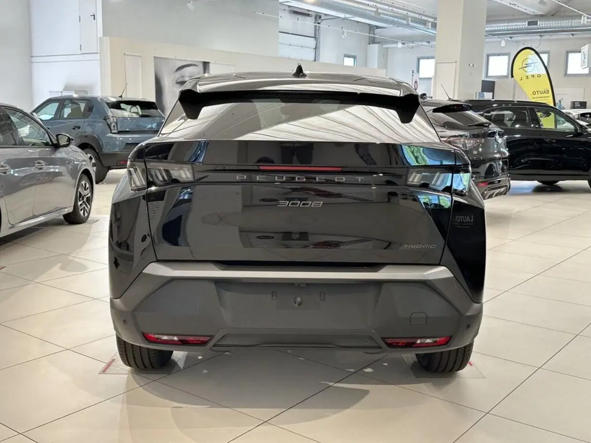 Peugeot 3008 nuova a Sondrio (4)