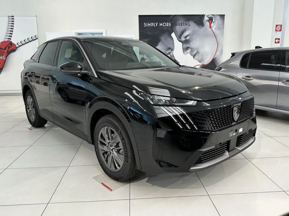 Peugeot 3008 nuova a Sondrio (7)