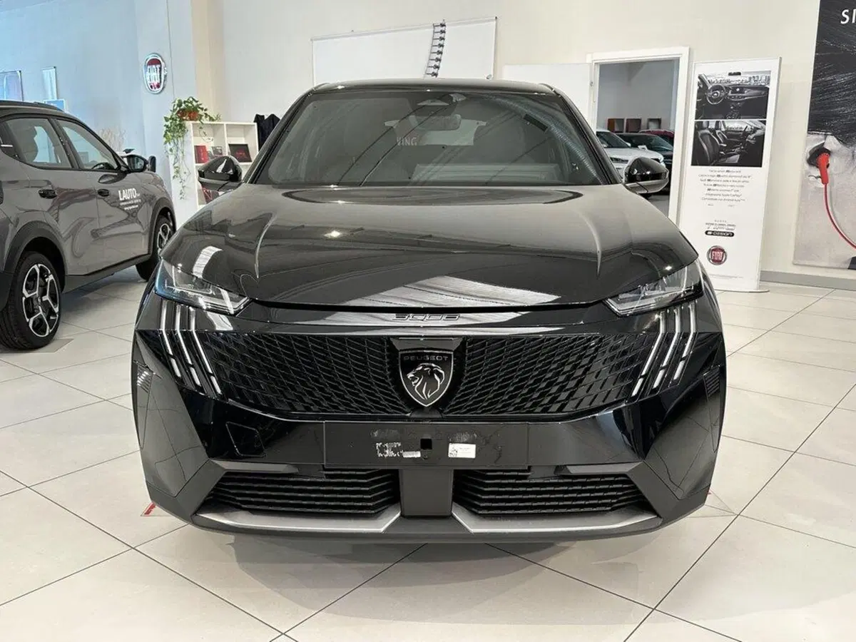 Peugeot 3008 nuova a Sondrio (8)