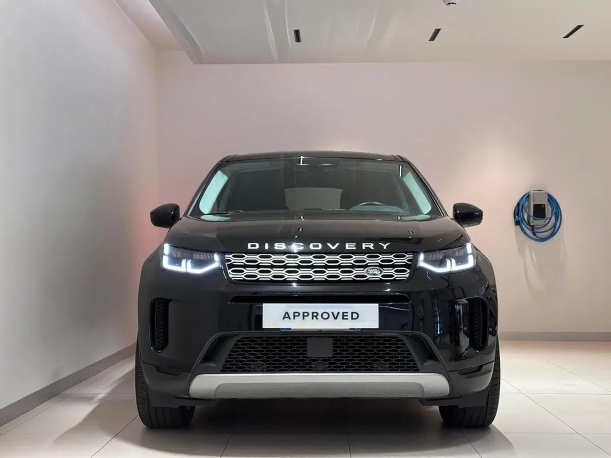Land Rover Discovery Sport usata a Varese (2)