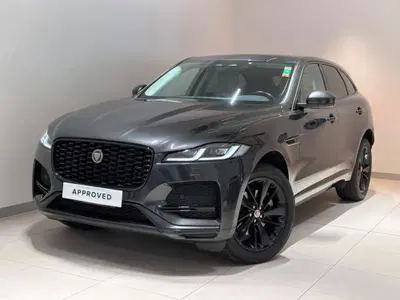 Jaguar F-Pace 2.0 D 163 CV AWD aut. R-Dynamic SE del 2022 usata a Varese