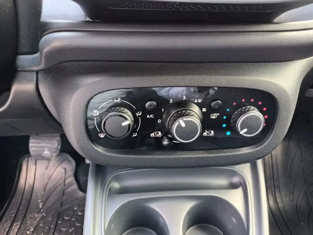 smart Fortwo usata a Bari (13)