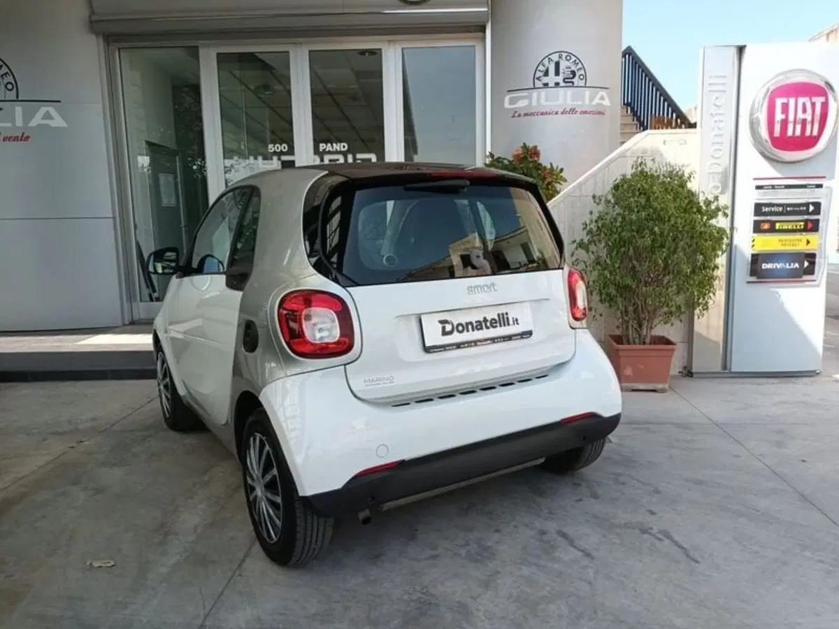 smart Fortwo usata a Bari (3)