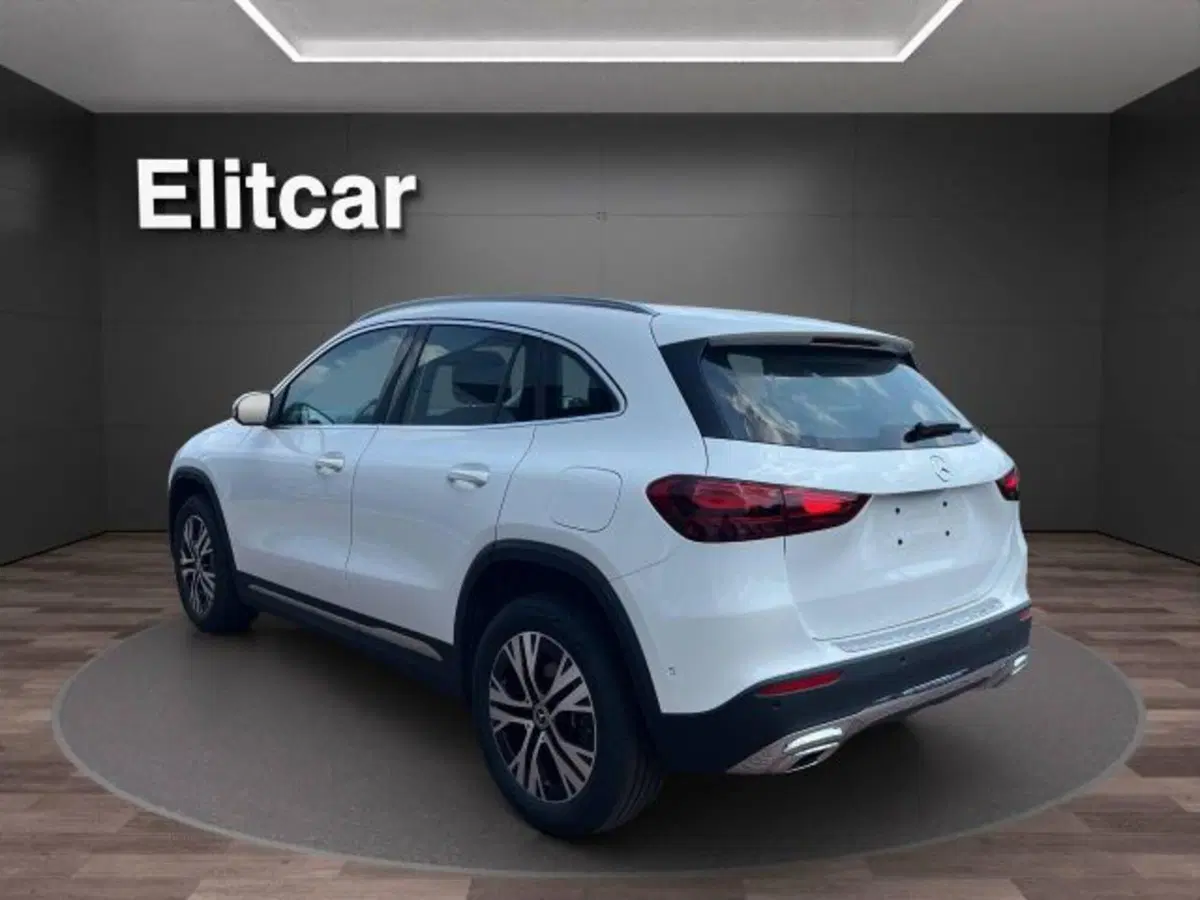 Mercedes-Benz GLA SUV usata a Novara (3)