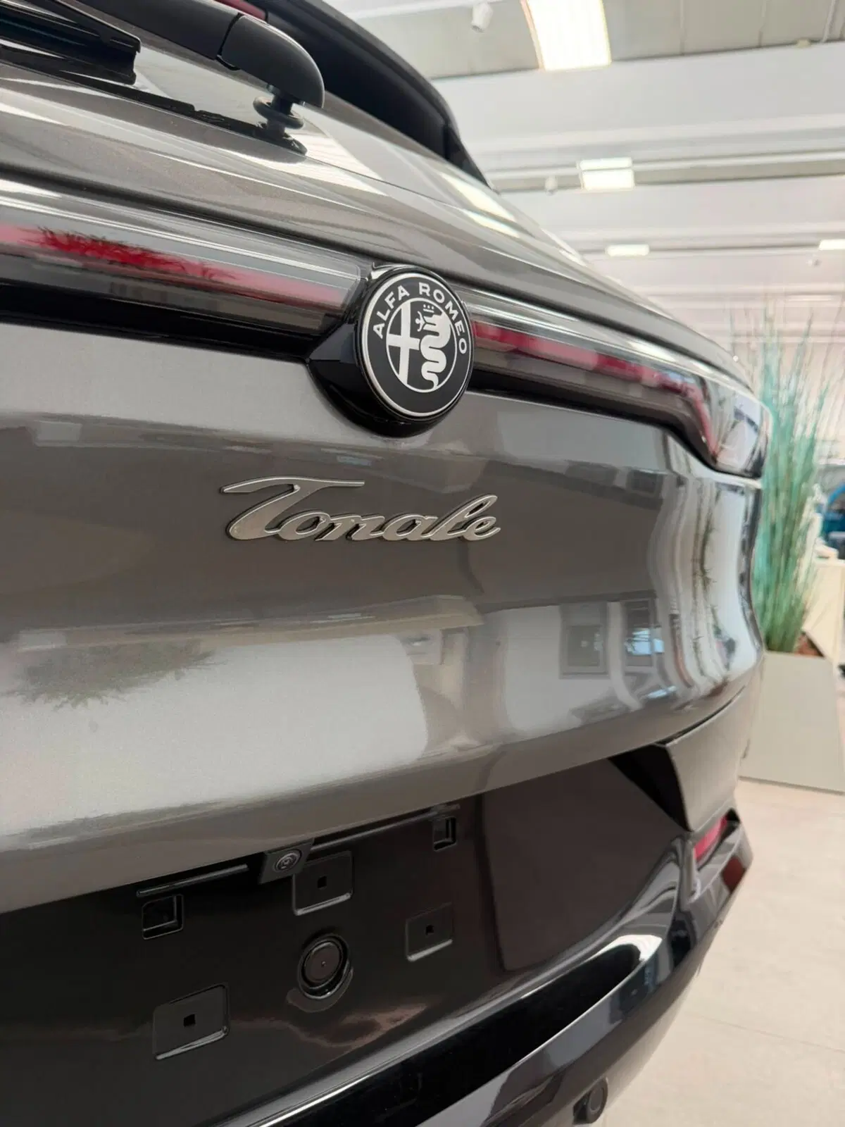 Alfa Romeo Tonale nuova a Sassari (9)