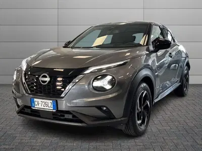 Nissan Juke 1.6 hev N-Connecta del 2024 usata a Prato