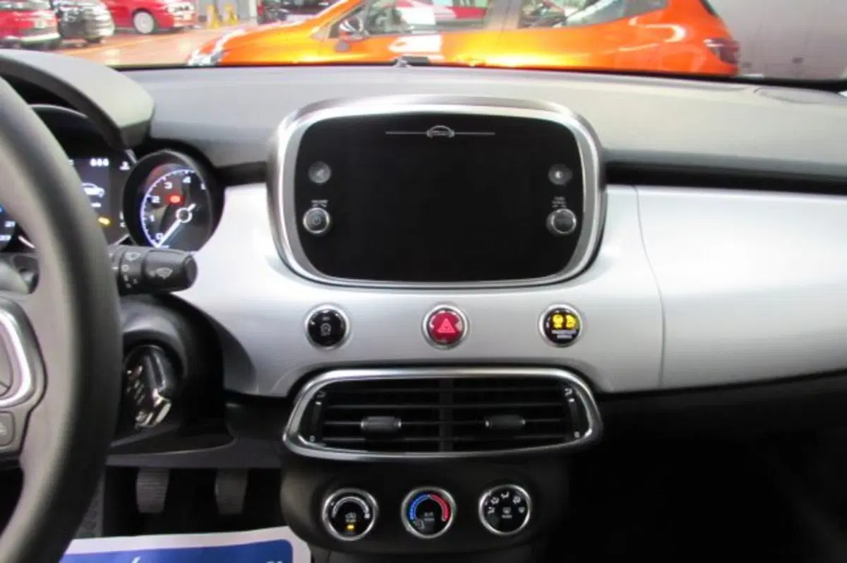 Fiat 500X usata a Milano (9)