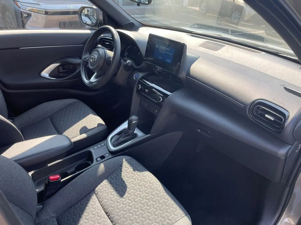 Toyota Yaris Cross usata a Piacenza (11)