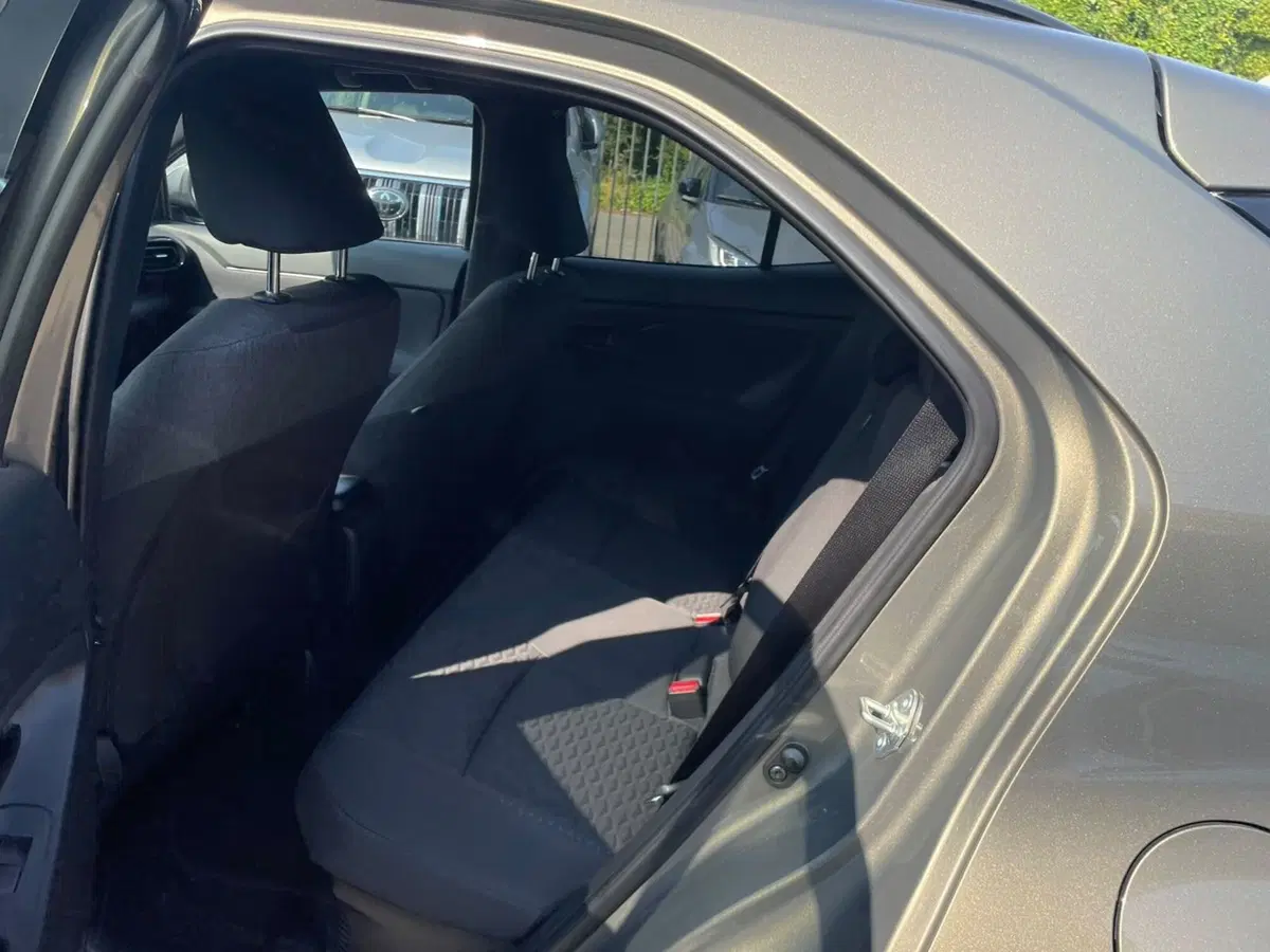 Toyota Yaris Cross usata a Piacenza (12)