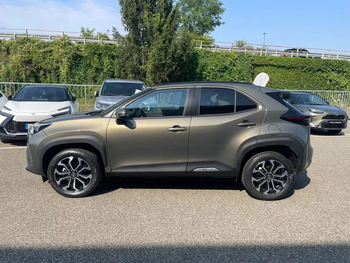 Toyota Yaris Cross usata a Piacenza (6)